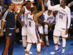 Video: Oklahoma zdolala San Antonio, šance sú vyrovnané