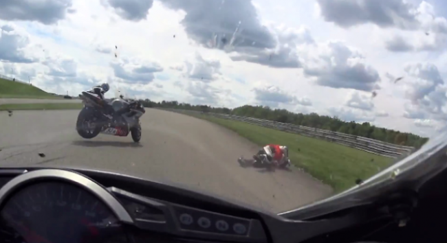 Video: Motorka vo vzduchu