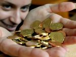 Priemerný Bratislavčan má v banke 6-krát vyššie úspory ako Prešovčan