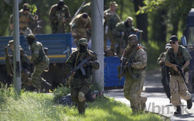 V Slovjansku zajali ďalších štyroch pozorovateľov OBSE