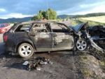 Smrteľná nehoda pri Nitre, matka so synom uhoreli v aute