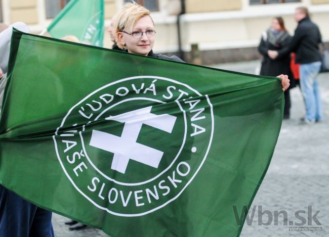 Slovensko nie je odkázané na extrémizmus, tvrdí Gašparovič