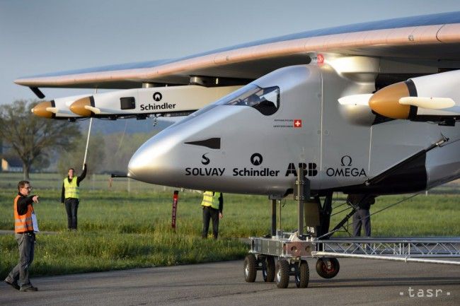 Lietadlo na slnečný pohon Solar Impulse 2 vyštartovalo na skúšobný let