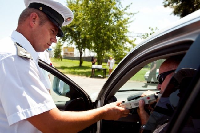 Vodiči pozor, cez týždeň pribudnú na cestách kontroly