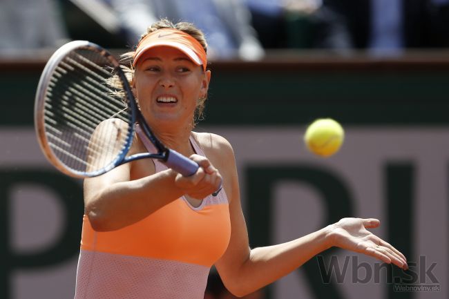 Šarapovová sa na Roland Garros pobije o titul s Halepovou