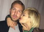 Calvin Harris a Rita Ora sa rozišli, želá jej všetko dobré