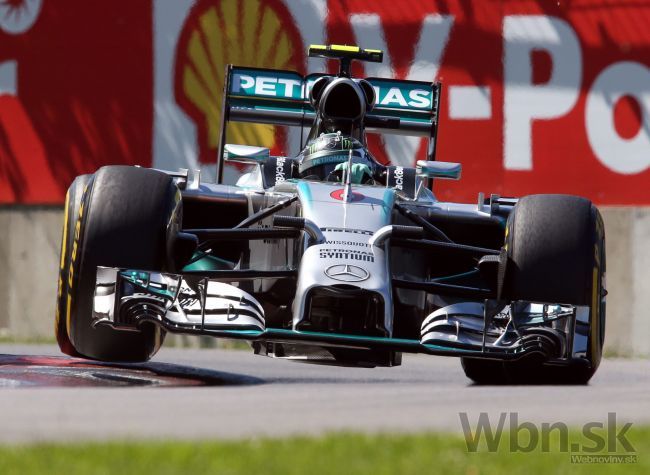 Rosberg vyhral kvalifikáciu v Kanade, Mercedes triumfoval