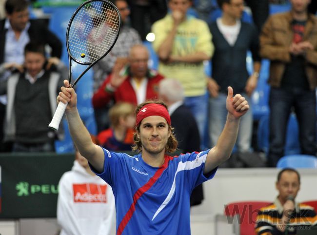 Lacko postúpil v Queen´s Clube ďalej, čaká ho Matosevic