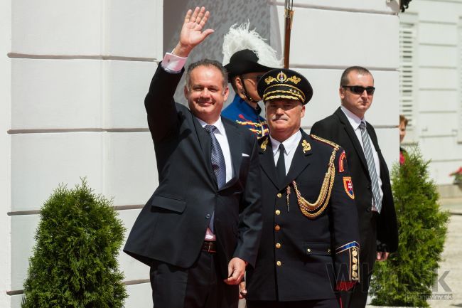Andrej Kiska navštívil Budapešť, stretol sa s prezidentmi V4