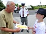 Vodičov kontrolujú deti, hriešnikom dávajú citróny