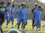 Japonskí futbalisti chcú držaním lopty paralyzovať Grékov
