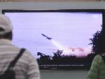 Severná Kórea skúša raketovú paľbu pod vedením Kima