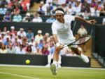 Nadala vyradil tínedžer, Wimbledon čaká švajčiarsky súboj