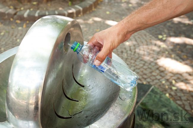 Vláda ukradla vzduch a slnko, na rade je voda, tvrdí Hraško