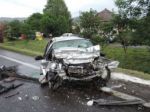 Havária pri Vrútkach, tri autá sa zrazili s nákladiakom