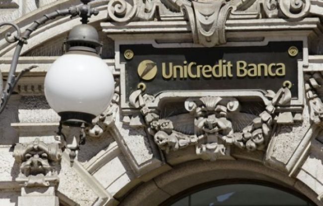 UniCredit si možno požičia miliardy od Centrálnej banky