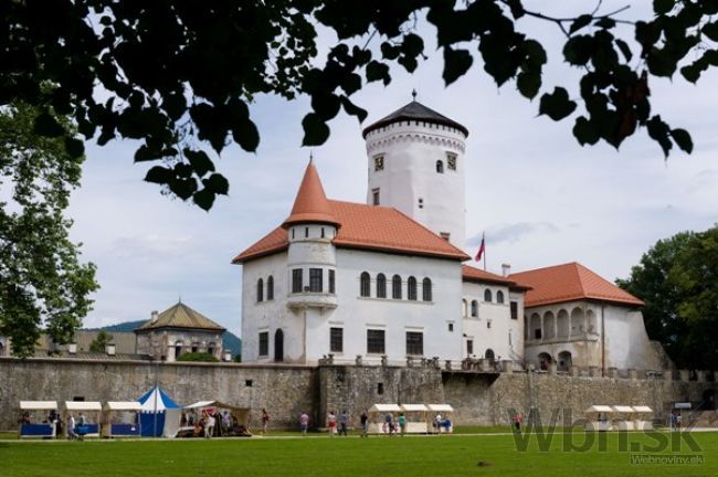 Veža Budatínskeho hradu privítala prvých zvedavcov