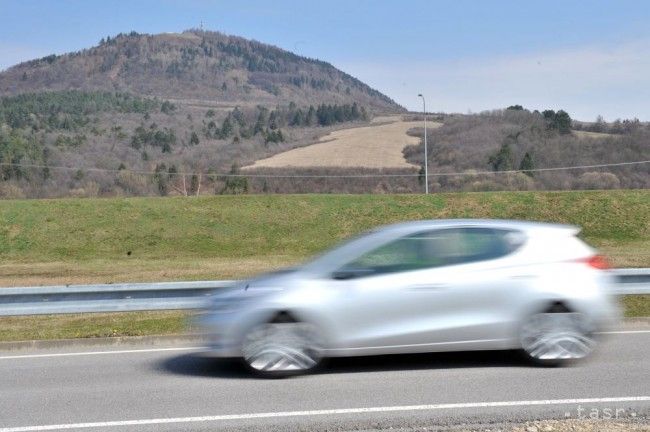 V ČR spustili web odhaľujúci stočené kilometre na autách zo zahraničia