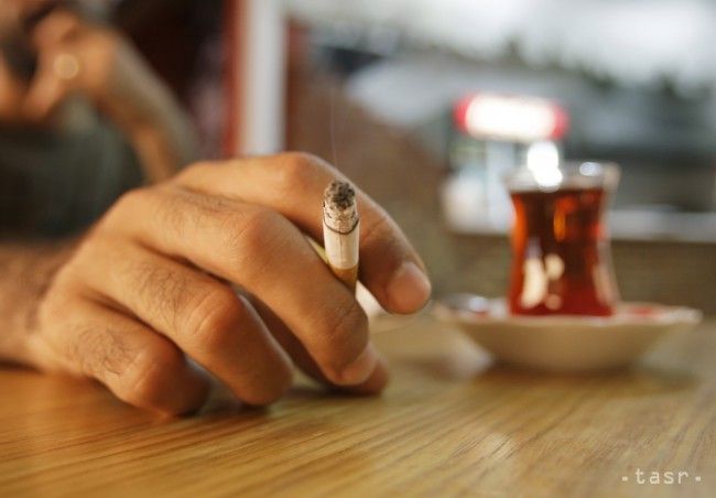 Tabaková firma má vdove po fajčiarovi vyplatiť vyše 23 miliárd dolárov