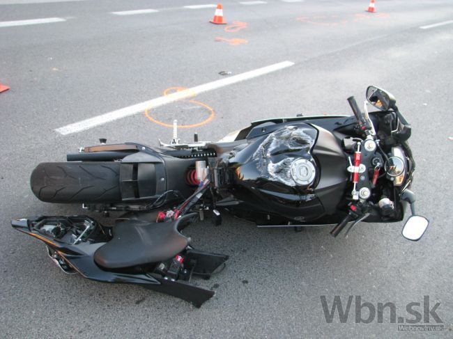 Takmer každý tretí motorkár, ktorý sa zabil, pred jazdou pil