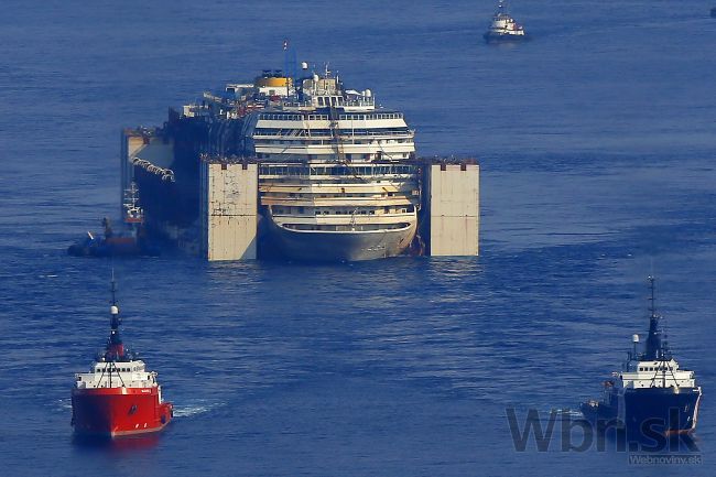 Costa Concordia zakotvila v Janove, začnú jej demontáž