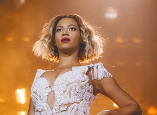 Beyoncé zverejnila remix Flawless, hosťuje v ňom Nicki Minaj
