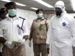 Na ebolu zomrelo už 900 ľudí, nariadili spopolňovanie tiel