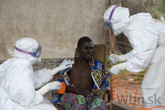 Svetová banka poskytne úver krajinám, ktoré bojujú s ebolou