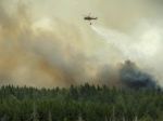 Video: Švédov zápasia s lesnými požiarmi, majú prvú obeť