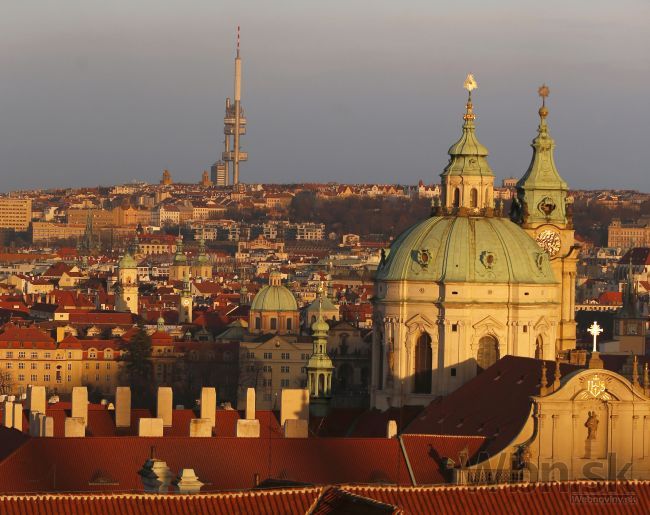 Pražský magistrát obsadili detektívi, káuz je viacero