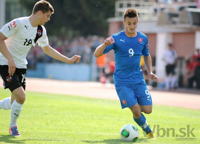 Slovenská 'devätnástka' otočila troma gólmi zápas so Srbskom