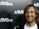 David Guetta zverejnil klip ku skladbe Lovers On The Sun