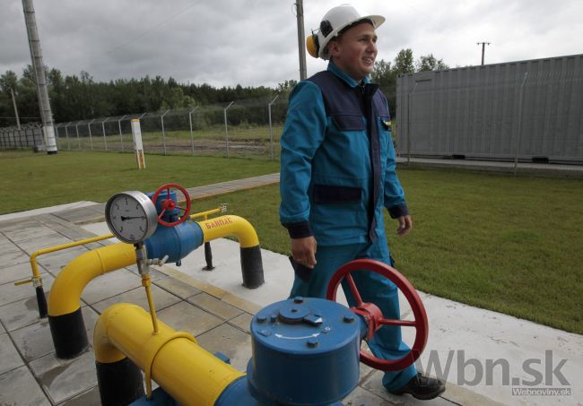 Ukrajina spustila reverzný tok plynu zo Slovenska