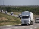 Konvoj sa blíži k Ukrajine, časť už prešla ruské hranice