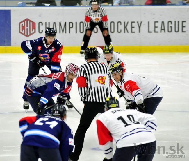 Třinec v Lige majstrov rozdrvil Bern, blysli sa aj Slováci