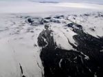 Islandská sopka vybuchla pod ľadom, platí najvyšší stupeň