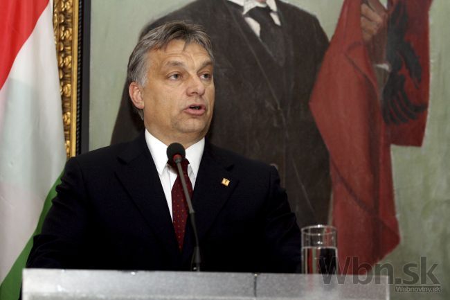 Podľa Orbána treba zamestnávať radšej Rómov ako imigrantov