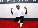 Usher zverejnil skladbu Believe Me