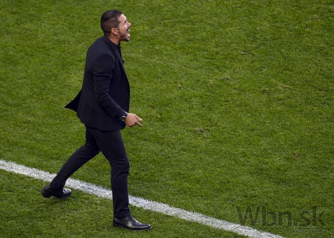 Simeone bude pykať za nešportové správanie v superpohári