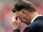 Van Gaal sa s United trápi, prehral aj s treťoligistom