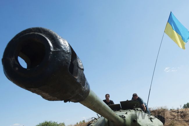 Ukrajina čaká pomoc od NATO, povstalci obsadili Novoazovsk