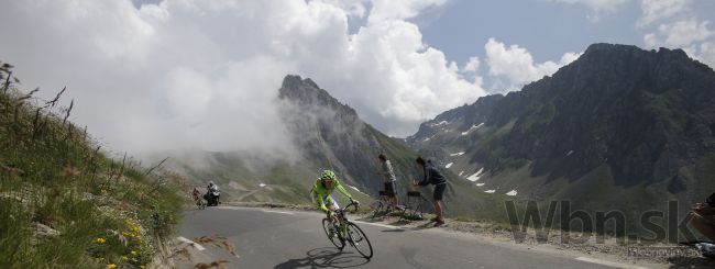 Video: Saganov tím oslavuje triumf na Vuelte, Froome spadol