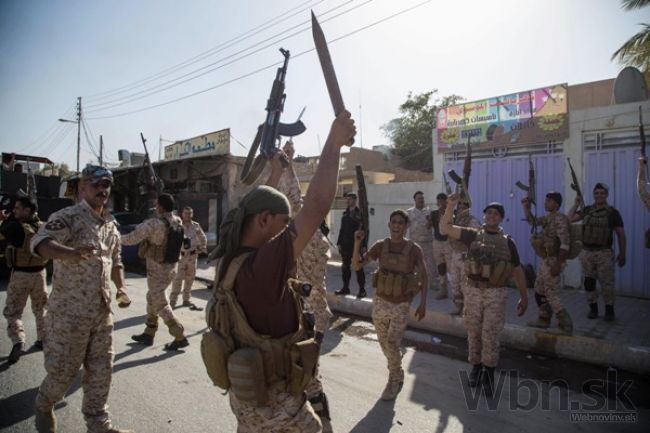 Iracká armáda prelomila blokádu islamistov v meste Amirlí