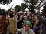 Demonštranti v Pakistane obsadili štátnu televíziu
