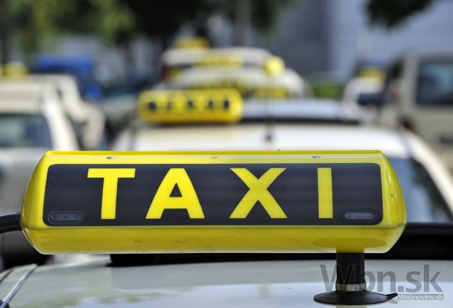 Nemecký súd zakázal aplikáciu súkromných taxikárov