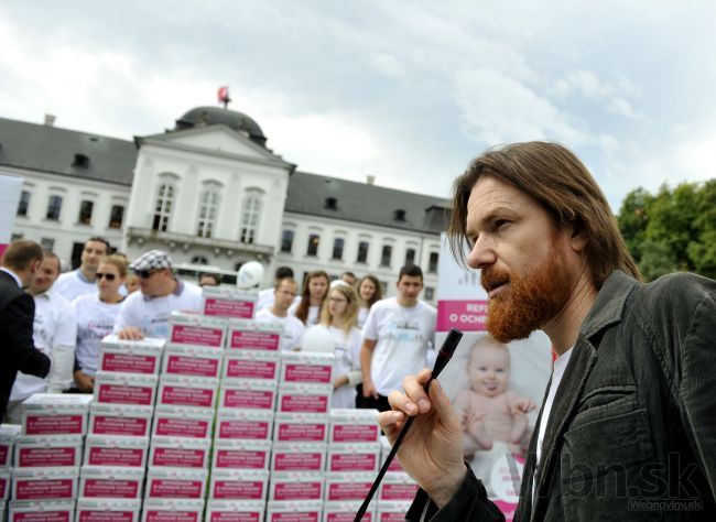 Referendum o rodine preskúma ústavný súd, rozhodol Kiska