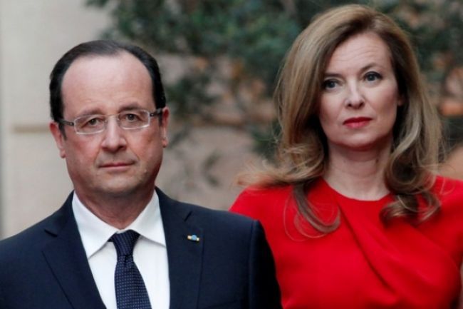 Hollande je klamár a sukničkár, nešetrí ho jeho expartnerka