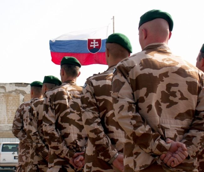 Slovensko bude ďalej pomáhať v Afganistane, deklaroval Glváč