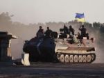 Porušenie prímeria na Ukrajine má obeť, pri Donecku bojujú