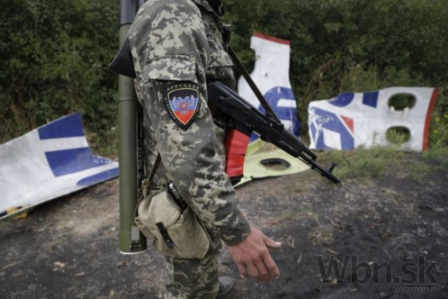 Za pád boeingu môže Ukrajina, tvrdí ruský minister obrany